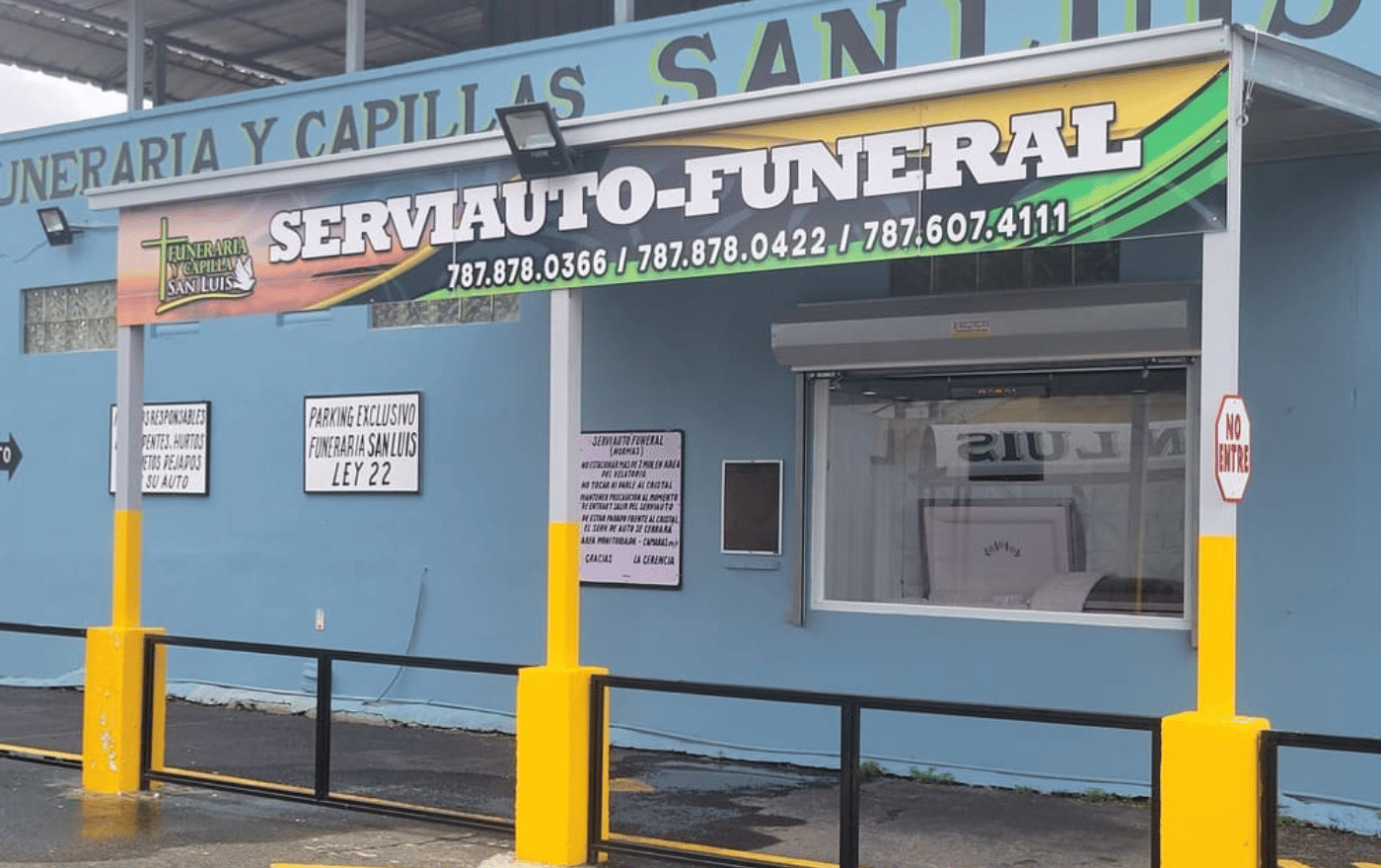 Innovador servicio de velorio en Arecibo: despedidas desde el auto